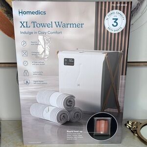 Homedics XL Towel Warmer - White and Tan